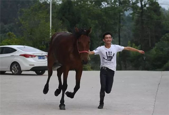 阿2.jpg